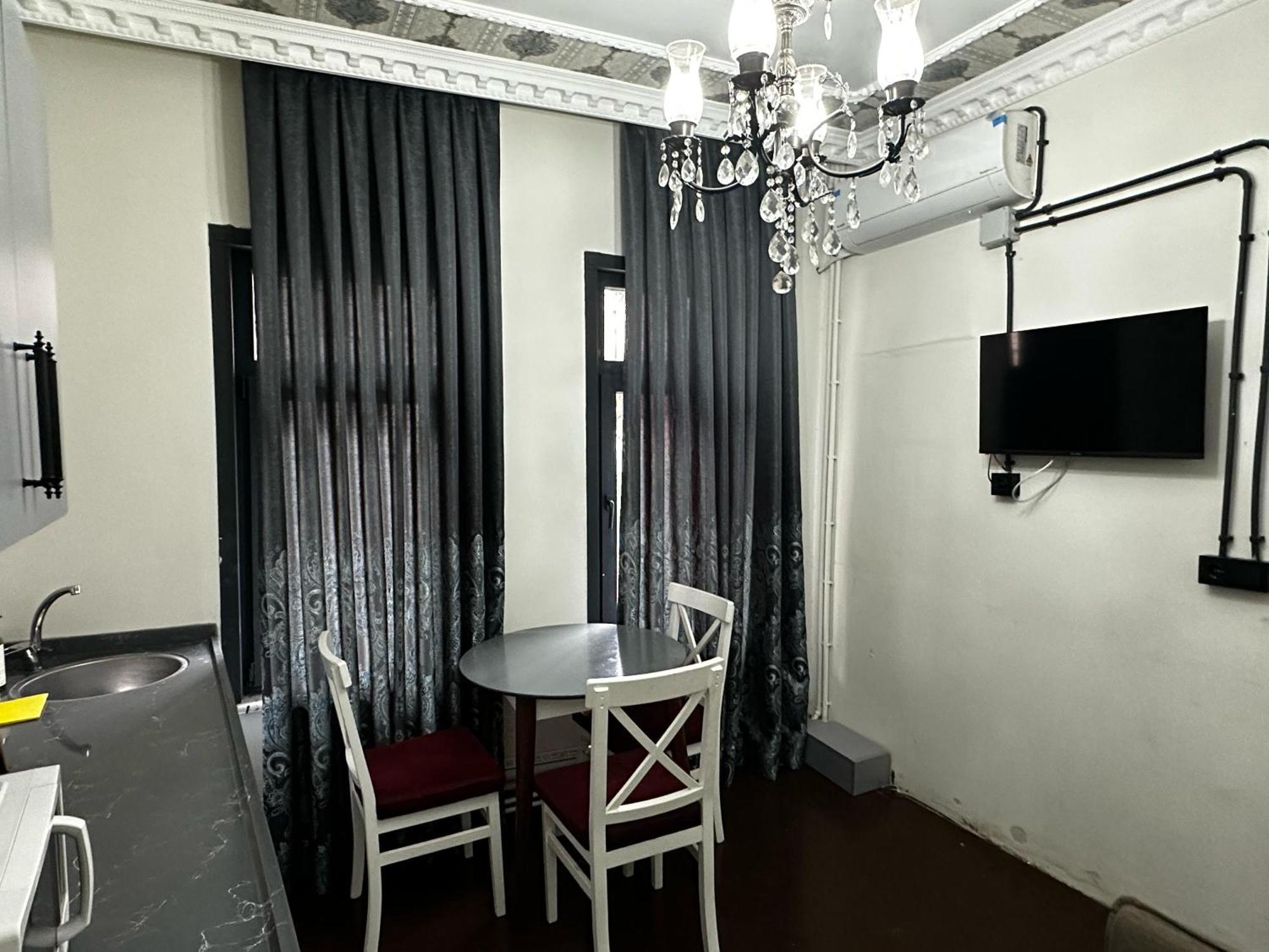 Seven Roses Apart Hotel Istanbul Eksteriør bilde